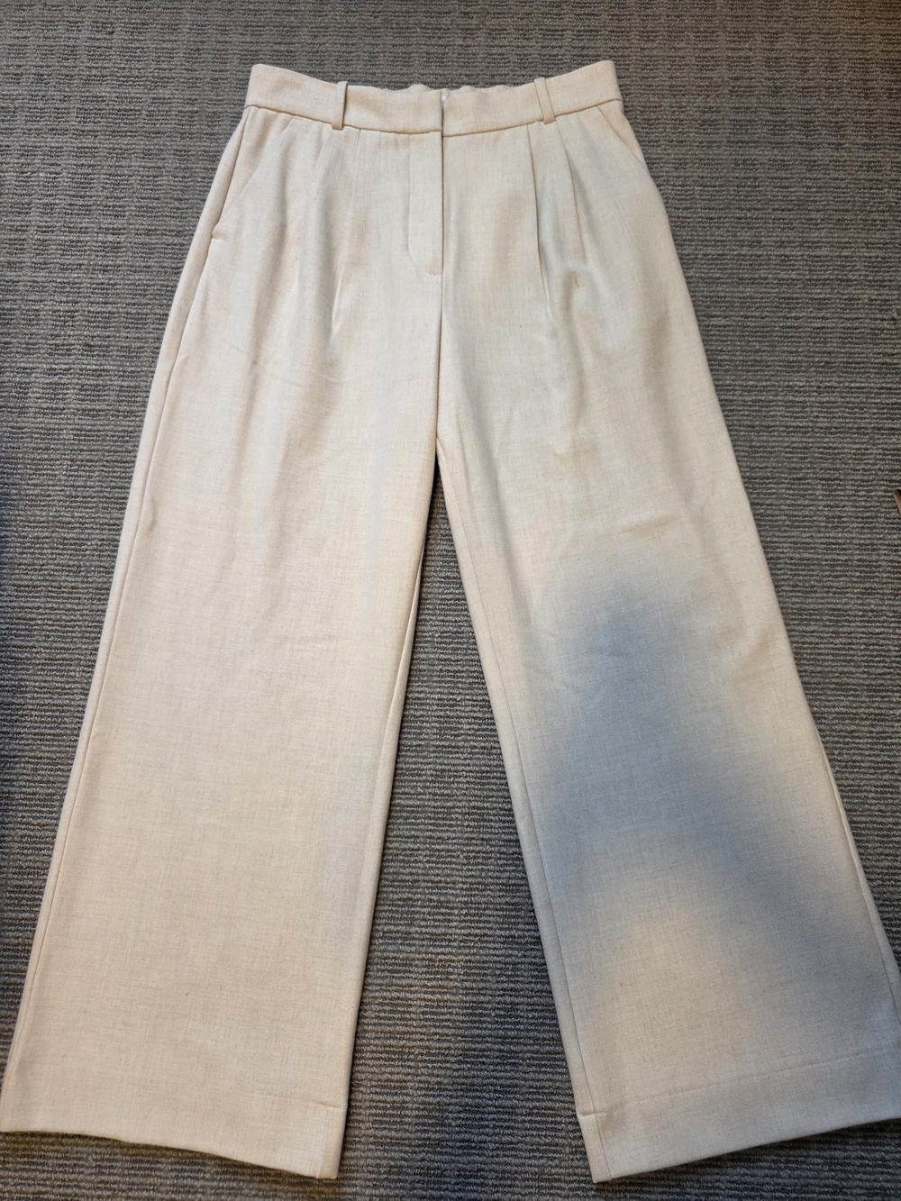 Abercrombie & Fitch Wide-Leg Cream Beige Flare Jeans